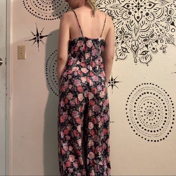 Vintage Floral Jumpsuit - Picture 2 of 4